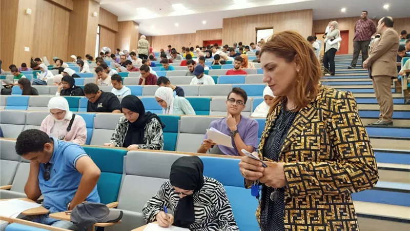 اختبارات تحديد المستوى في اللغة الانجليزية لجميع الطلاب الجدد