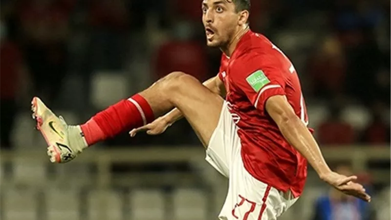 بعد العقوبة..مصير طاهر محمد طاهر من المشاركة أمام الزمالك فى السوبر