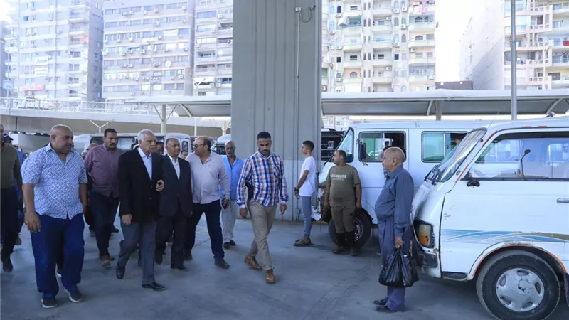 موقف سرفيس حضاري جديد بالجيزة