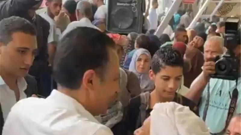انطلاق القافلة الطبية المجانية لعلاج أهالى مدينة وقرى منيا القمح