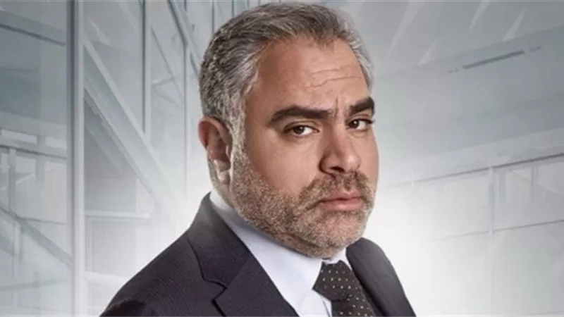 محمد شاهين يشارك فى موسم الرياض بمسرحية جديدة