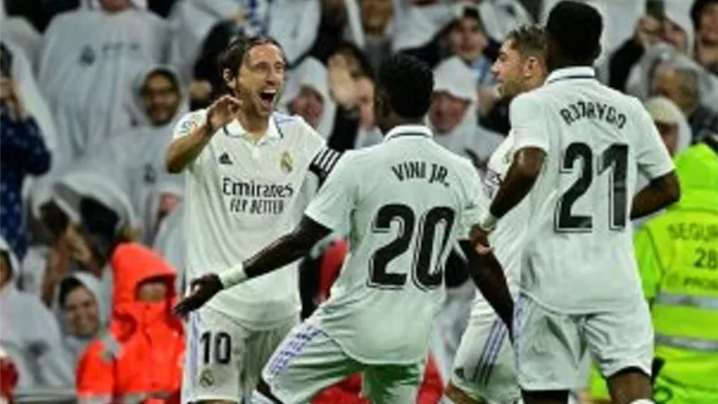 ريال مدريد يتقدم على إشبيلية بهدف مودريتش فى الشوط الأول