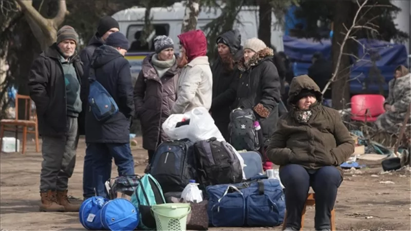 سلطات خيرسون الموالية للروس تدعو السكان إلى مغادرتها فورا