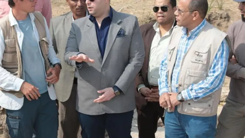 محافظ بني سويف يتفقد عمل البعثة المصرية الروسية