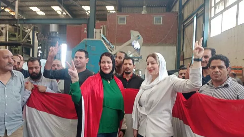 مظاهرة في حب مصر بمصانع غزل كفر الدوار