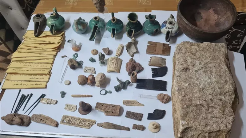الأمن ينجح فى إعادة 59 قطعة أثرية بسوهاج سرقها 3 طلاب
