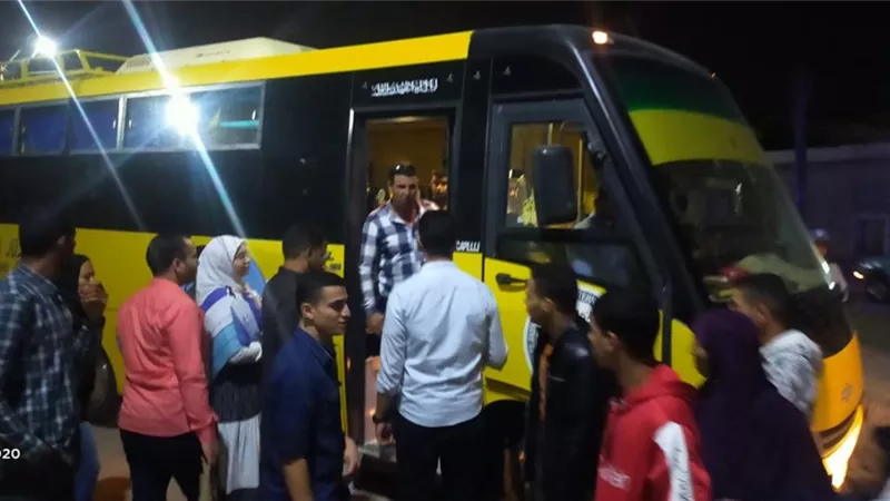 انتقالات طلاب الجامعه من الواسطى لبنى سويف مجانا على نفقة مستقبل وطن
