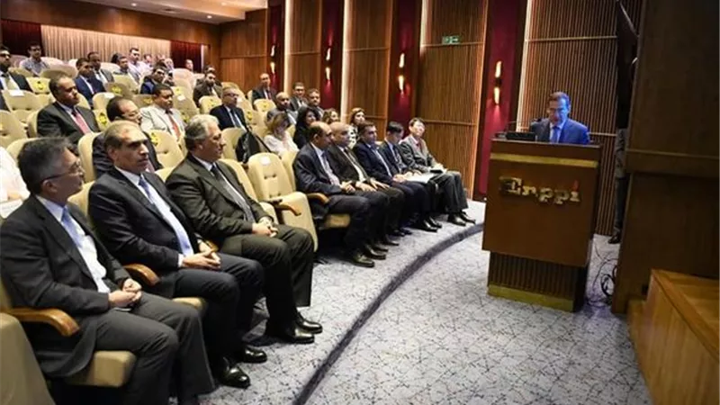 افتتاح مركز التميز الخاص بكفاءة الطاقة والأداء التشغيلى بالبترول