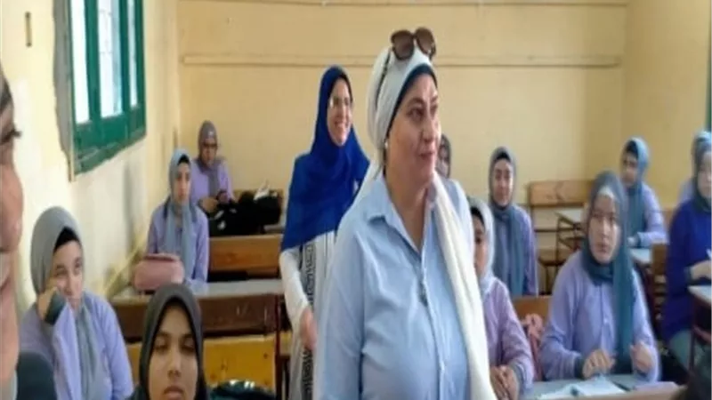 مدير تعليم القليوبية تشدد على الاشراف اليومى بالمدارس