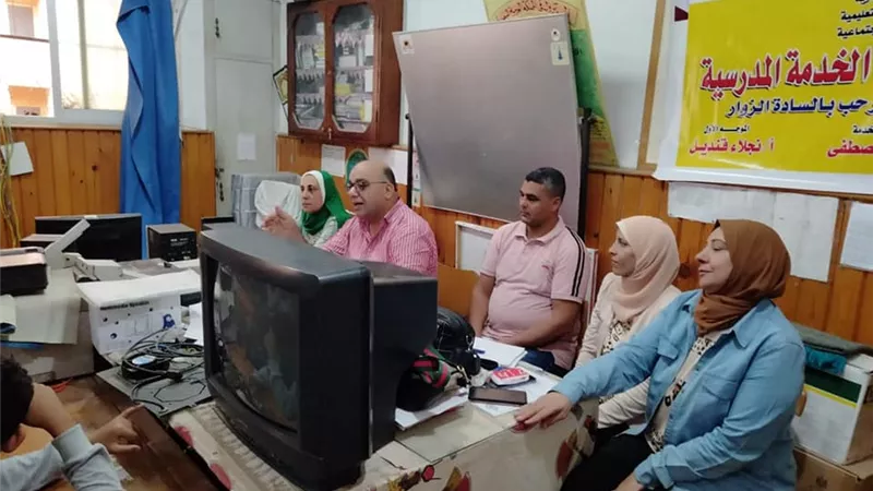 ندوة عن الابتزاز الاليكترونى لطلاب المدارس بالمنتزة ثان