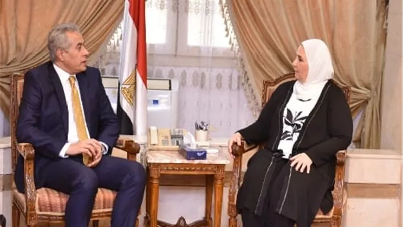 وزيرا القوى العاملة و التضامن يبحثان التعاون في الملفات المشتركة