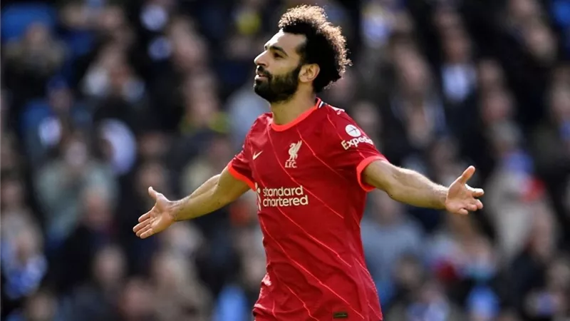 إيفرا ساخرا من صلاح: ماني سيأكل صلاح