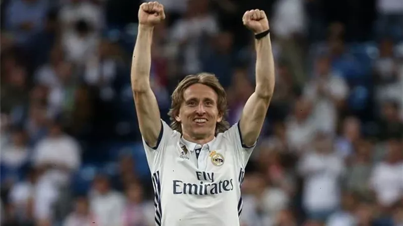 ريال مدريد يعلن غياب مودريتش عن مواجهة لايبزيج بدوري الأبطال
