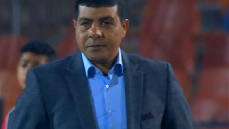 الدورى المصرى.. طارق العشرى يعلن قائمة سموحة لمواجهة البنك الأهلي