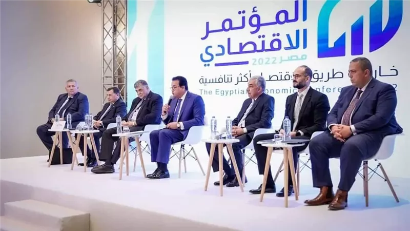 وزير الصحة يترأس جلسة نقاشية لزيادة مشاركة القطاع الخاص بالمنظومة