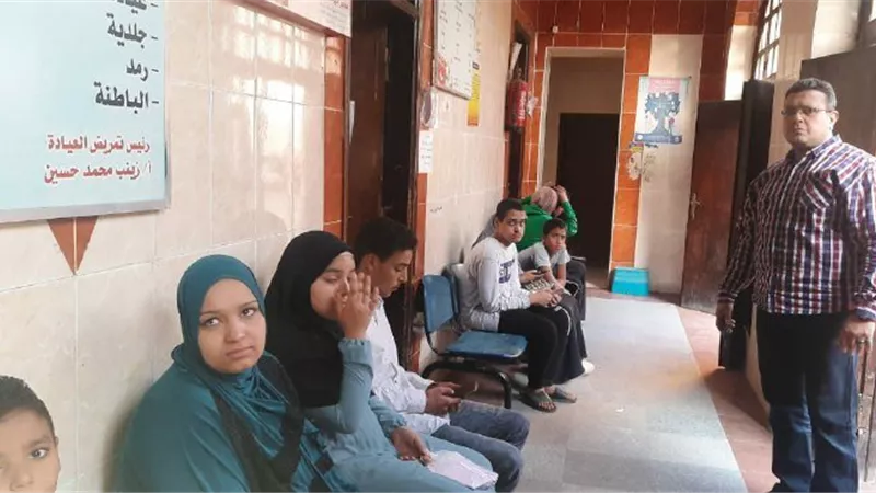 انتظام العمل بالعيادات المسائية بفرع التأمين الصحي ببنى سويف