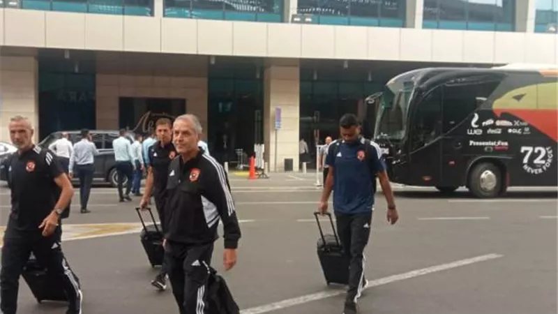 الأهلي يطير الي الامارات لمواجهة الزمالك في السوبر