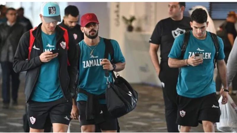بعثة الزمالك تصل فندق الإقامة بمدينة العين الإماراتية