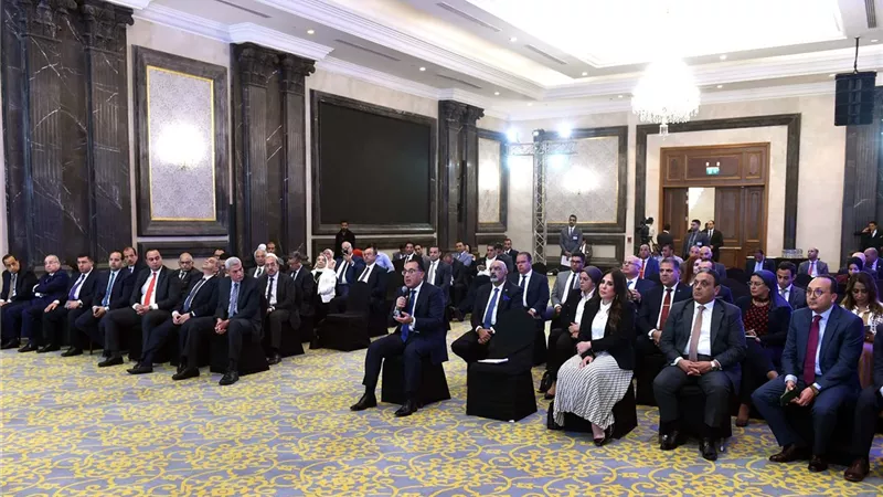 المنزلاوي: الرئيس السيسي يبذل «مجهود مضاعف» ويتابع كل صغيرة وكبيرة