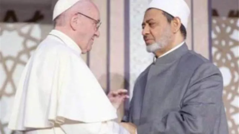 ملتقى البحرين بين الشرق والغرب تأكيد على مد جسور الحوار بين الأديان