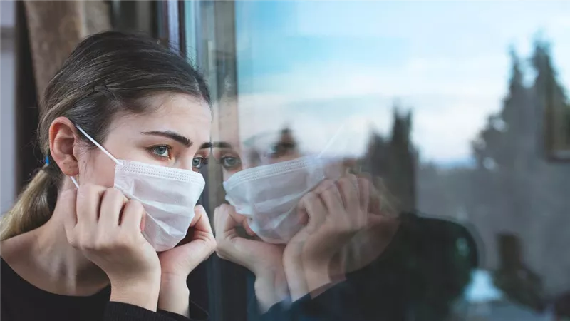 دراسة تكشف مفاجأة: أعراض كورونا الأكثر شيوعا تغيّرت