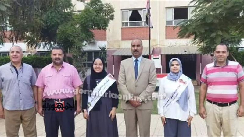 الفولي يتابع مدارس البتانون ويشارك الطالبات في الإذاعة ا المدرسية