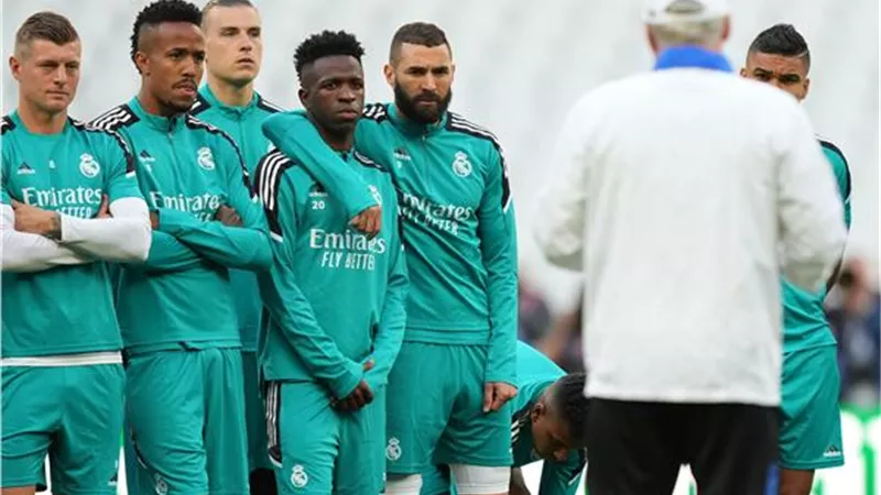 أنشيلوتى يوجه رسالة نارية للاعبى ريال مدريد قبل انطلاق كأس العالم