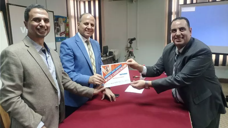 وكيل تعليم كفر الشيخ يكرم 50 فائزاً في المسابقة العالمية للطلاب