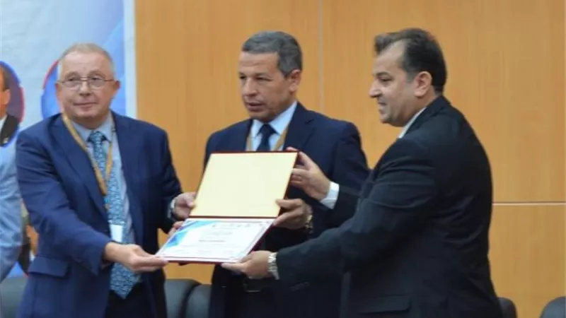 افتتاح المؤتمر الاول لمركز تعليم وأبحاث اللغات بجامعة جنوب الوادي
