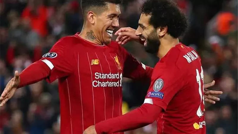 صلاح وفيرمينو يقودان هجوم ليفربول أمام أياكس بدوري أبطال أوروبا