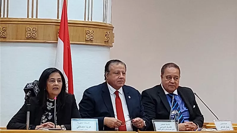 المجلس الأعلى للثقافة يناقش 