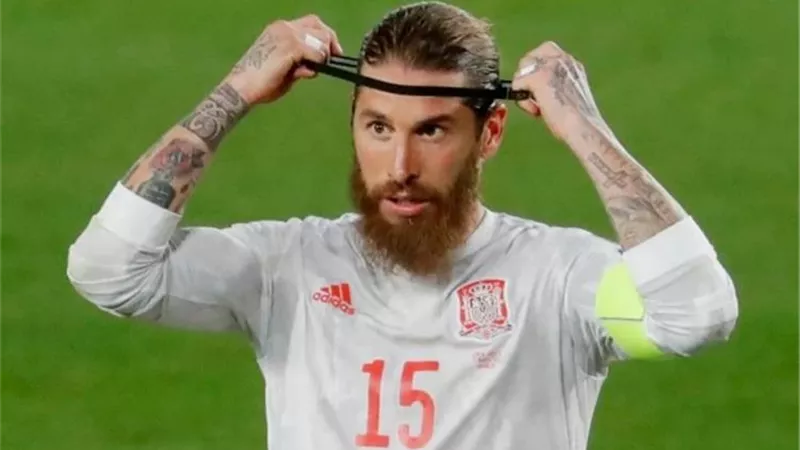 بعد غياب عامين عن منتخب أسبانيا .. راموس يشارك فى كأس العالم بقطر