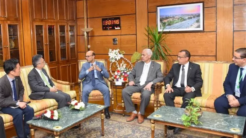 رئيس جامعة أسيوط يستقبل سفير دولة اليابان بجمهورية مصر العربية