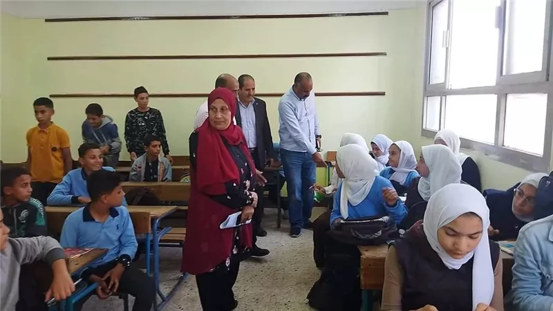 مدير تعليم المنوفية يتابع انتظام العملية التعليمية في المدارس