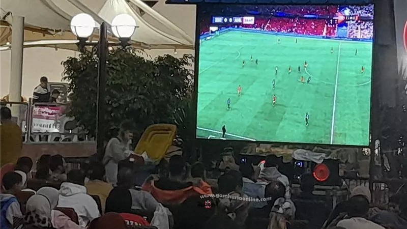 احتفالات مشجعي الأهلي في المنصورة بالسوبر