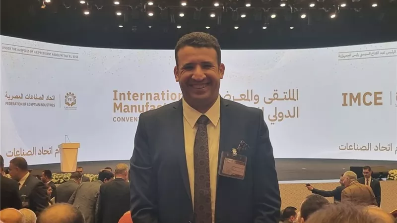 فتوح: «الرخصة الذهبية» استجابة سريعة من الرئيس لمطالب رجال الأعمال