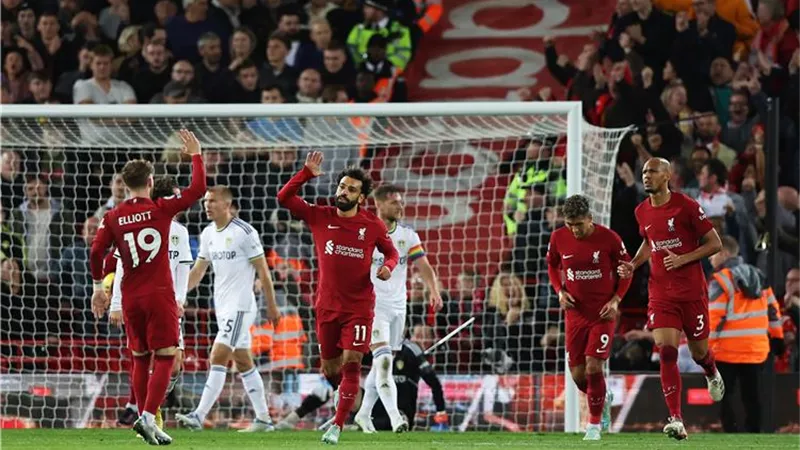 ليفربول يواصل السقوط ويخسر أمام ليدز بهدفين مقابل هدف لمحمد صلاح