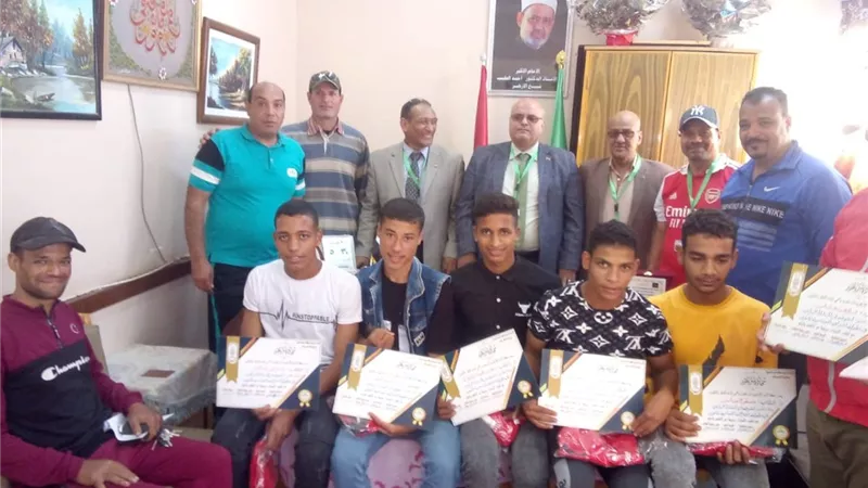 فوز6 طلاب من المعاهد الأزهرية الثانوية بالمنيا ببطولة اختراق الضاحية