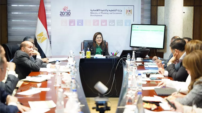 وزيرة التخطيط تتابع الموقف التنفيذي لمبادرة المشروعات الخضراء الذكية
