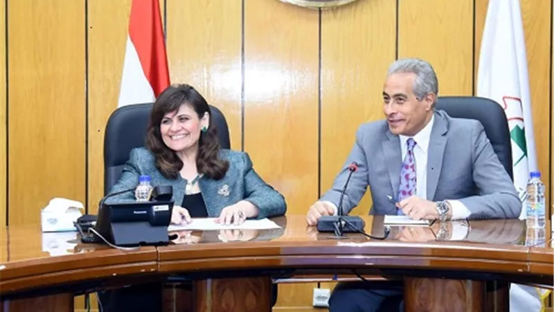 القوى العاملة والهجرة يبحثان أوجه التعاون والملفات المشتركة
