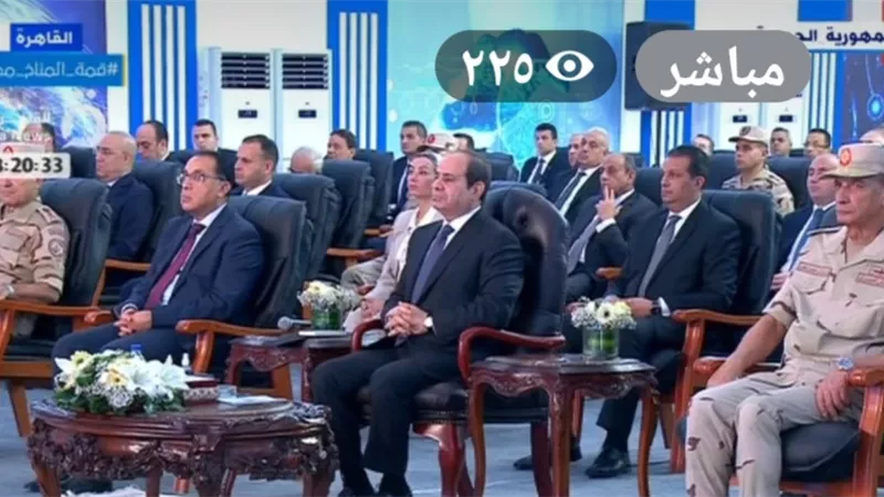 الرئيس السيسي يشهد افتتاح وإطلاق خدمات القمر الصناعي المصري 