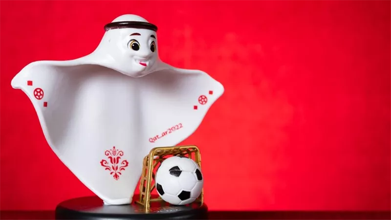 قبل انطلاق كأس العالم.. جداريات تتضمن أحاديث نبوية في شوارع قطر..صور