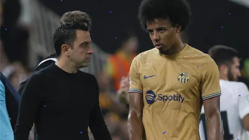 برشلونة يعلن إصابة كوندي وجارسيا بعد مباراة فالنسيا