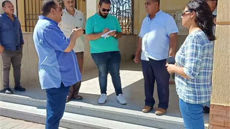 رئيس مدينة سفاجا يتفقد لجنة متابعة المشروعات برئاسة السكرتير المساعد