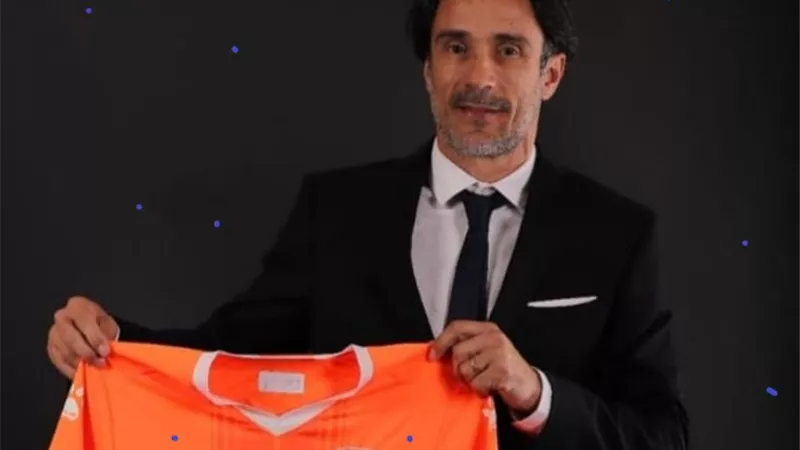ألميدا يعلن تشكيل فاركو أمام المقاولون العرب فى الدورى