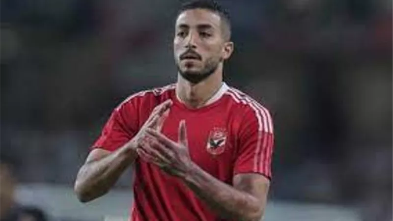 طبيب الاهلى يكشف موعد عودة نجم دفاع الفريق للتدريبات