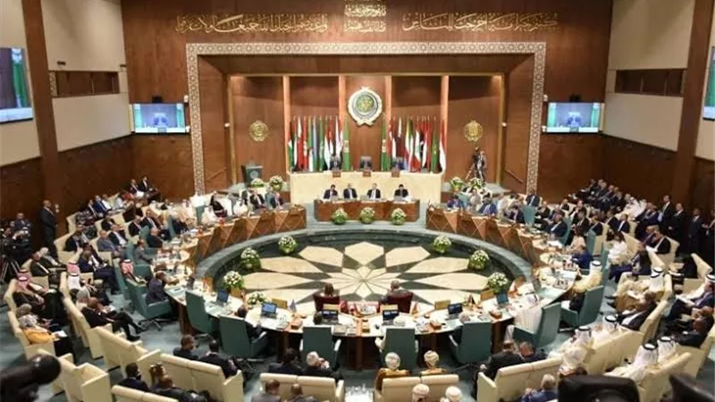 وصول عدد من قادة ورؤساء الدول العربية للجزائر للمشاركة في القمة العر