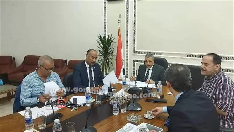 مدير تعليم المنوفية يشهد الاجتماع الدوري لمجلس أمناء السادات