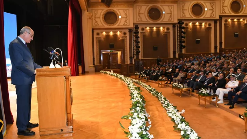 مستشار الوزير لشئون القطاعات الحكومية يستعرض أهم الإنجازات التي حققتها وزارة الإنتاج الحربي وقطاعاتها التابعة