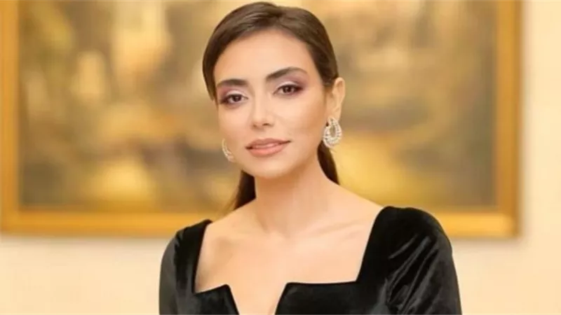 سارة الطباخ تكشف موقف التعاقد مع محمد الشرنوبي